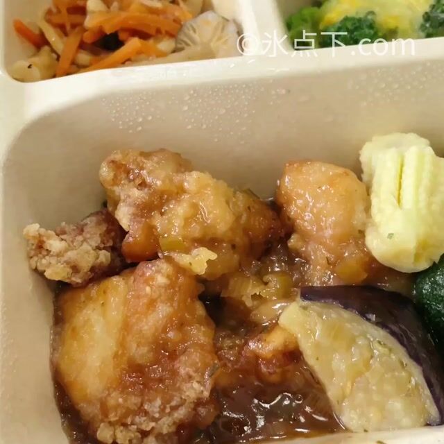 実食レビュー】こだわり唐揚げと彩り野菜の油淋鶏（三ツ星ファーム）